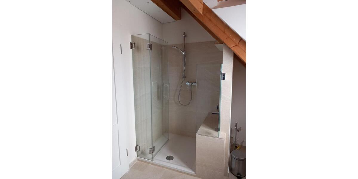 Dachgeschoßwohnung Burgheim - 2 Zimmer, 70 m&sup2;, 1.150&euro; | Angebot:24561656