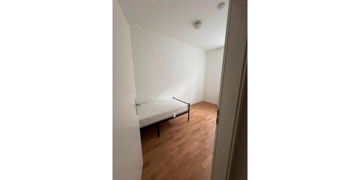 Erdgeschoßwohnung Wismar Altstadt - 1 Zimmer, 32 m&sup2;, 492&euro; | Angebot:24697061