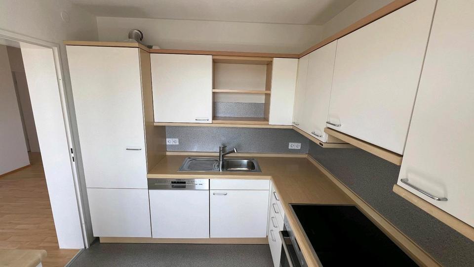 Etagenwohnung Laupheim - 3 Zimmer, 84 m&sup2;, 1.100&euro; | Angebot:26705325