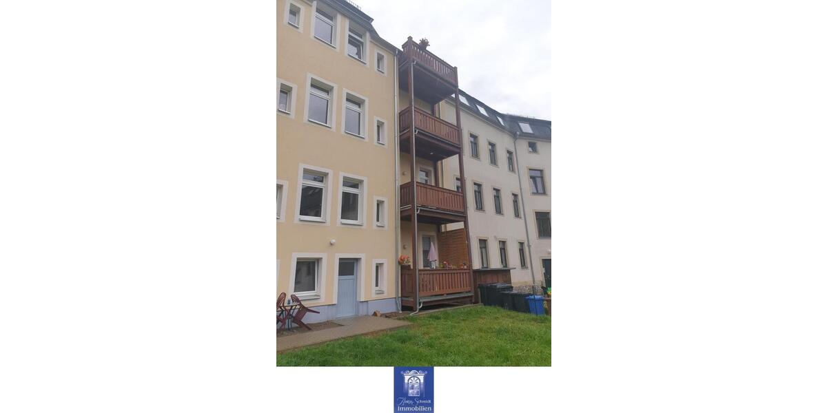 Dachgeschoßwohnung Freital - 3 Zimmer, 67 m&sup2;, 475&euro; | Angebot:26357500