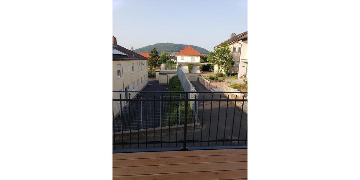Etagenwohnung Miltenberg - 4 Zimmer, 90 m&sup2;, 930&euro; | Angebot:26481215