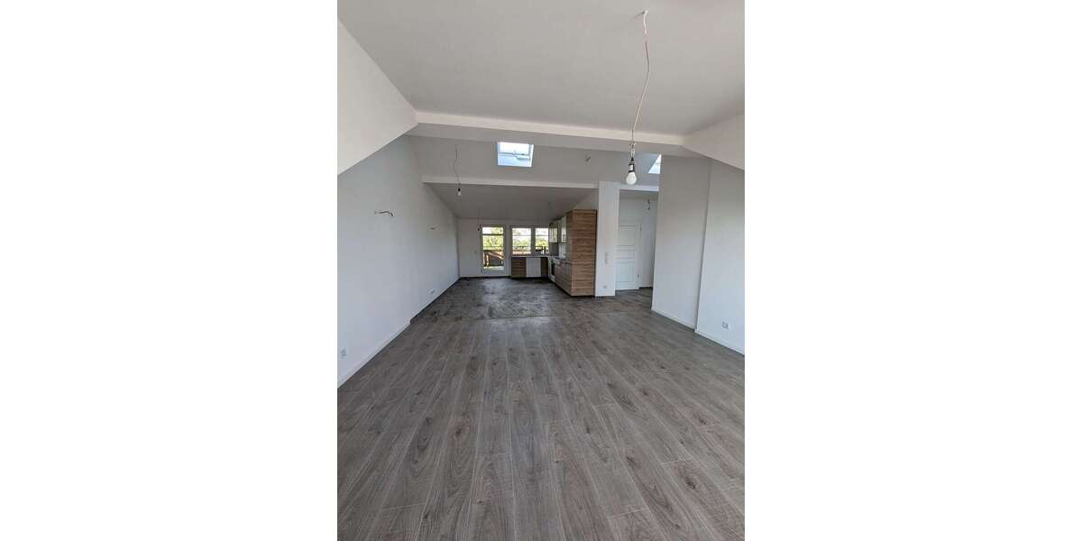 Etagenwohnung Luckenwalde - 2 Zimmer, 81 m&sup2;, 1.055&euro; | Angebot:24724243