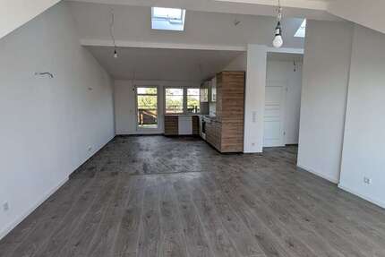 Wohnung Luckenwalde - 2 Zimmer, 81 m&sup2;, 1.055&euro; | Angebot:24724243