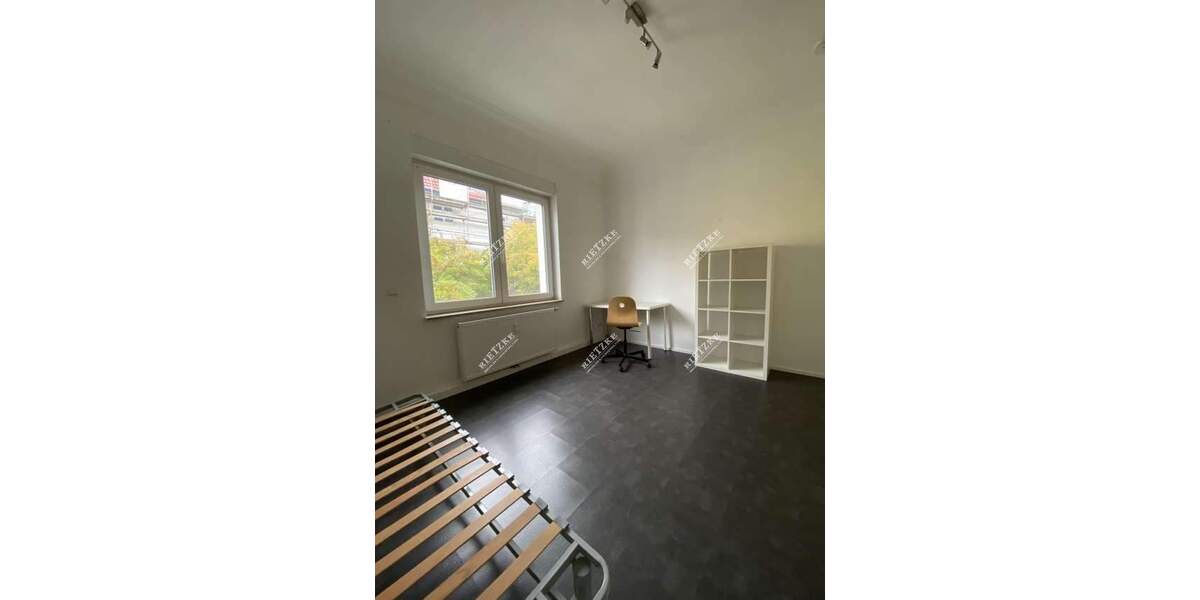 Etagenwohnung Stuttgart Obertürkheim - 4 Zimmer, 115 m&sup2;, 1.380&euro; | Angebot:25726385