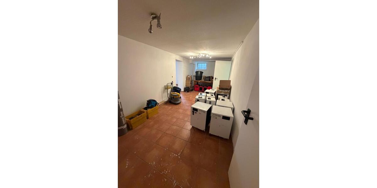 Gewerbeobjekt Düsseldorf Stadtbezirk 9 - 1.250&euro; | Angebot:26628926