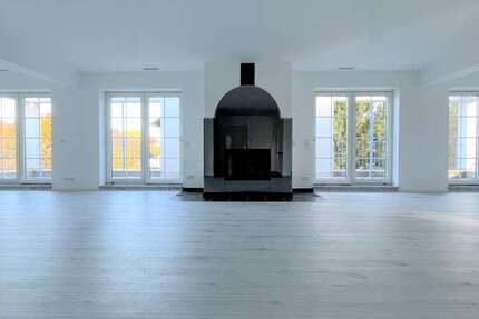 Wohnung zum Mieten in Mühlheim 1.750 € 153 m² 3 zimmer