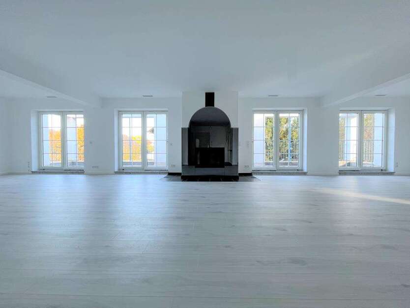 Wohnung zum Mieten in Mühlheim 1.750 € 153 m² 3 zimmer