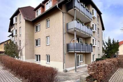 Wohnung Saalfeld/Saale Saale - 3 Zimmer, 87 m&sup2;, 735&euro; | Angebot:26569607
