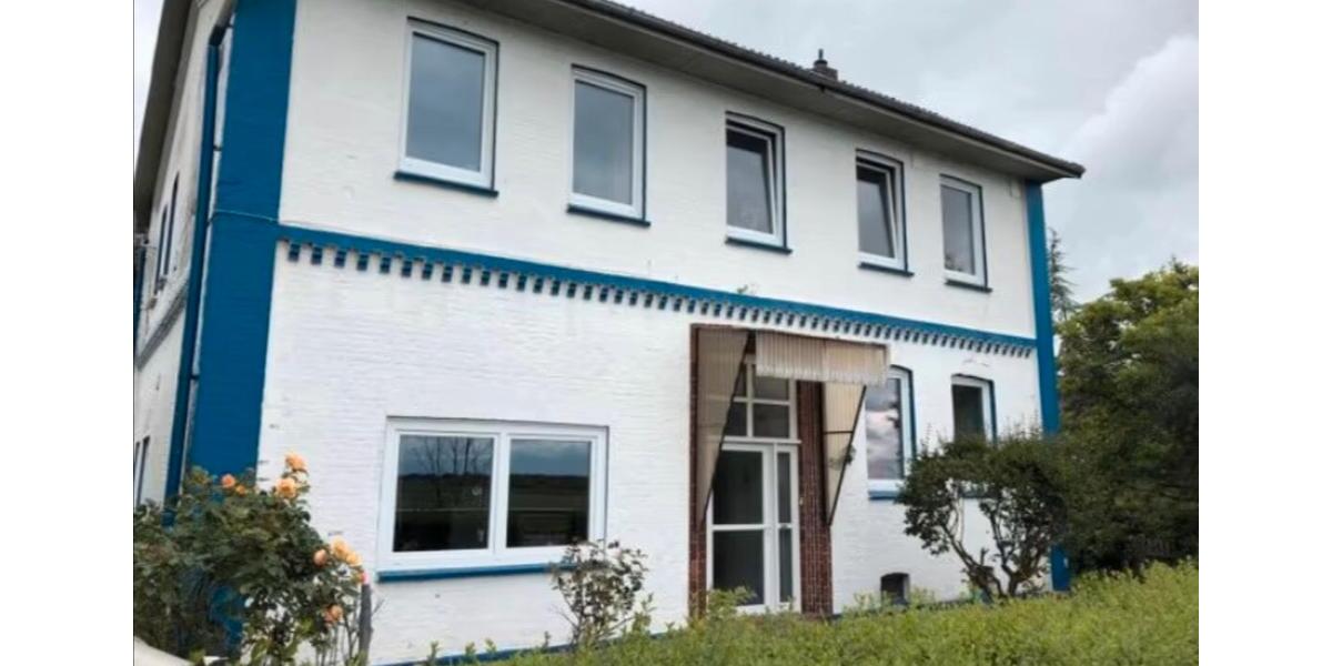 Erdgeschoßwohnung Brunsbüttel - 3 Zimmer, 100 m&sup2;, 830&euro; | Angebot:25919246