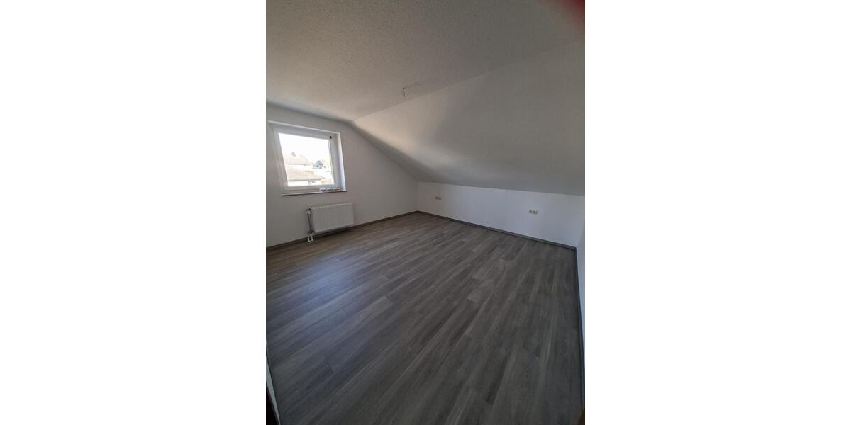 Dachgeschoßwohnung Korbach - 2 Zimmer, 56 m&sup2;, 505&euro; | Angebot:25960982