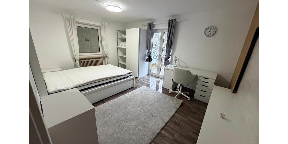 Etagenwohnung München Trudering - 1 Zimmer, 15 m&sup2;, 870&euro; | Angebot:26424232