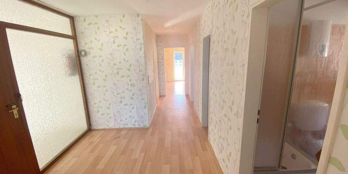 Etagenwohnung Trier / Ehrang Ehrang - 4 Zimmer, 125 m&sup2;, 980&euro; | Angebot:25740923