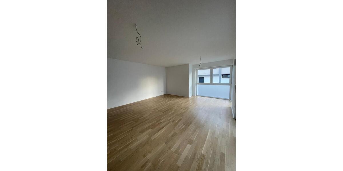 Etagenwohnung Burgthann - 2 Zimmer, 73 m&sup2;, 950&euro; | Angebot:26038540
