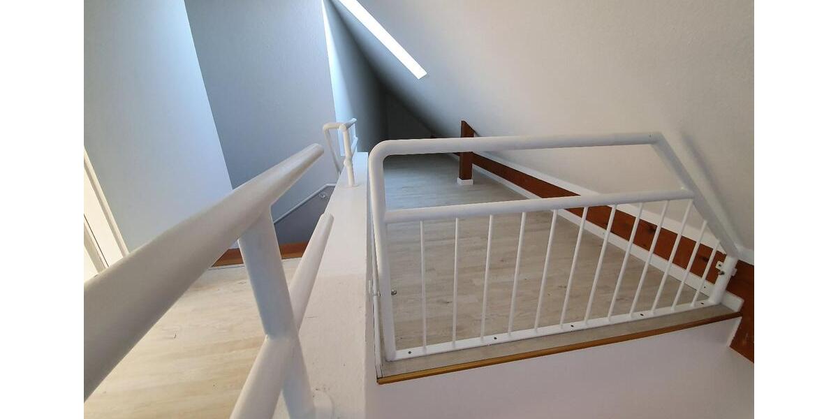 Maisonettenwohnung Waldshut-Tiengen Tiengen - 4.5 Zimmer, 122 m&sup2;, 1.200&euro; | Angebot:25102715