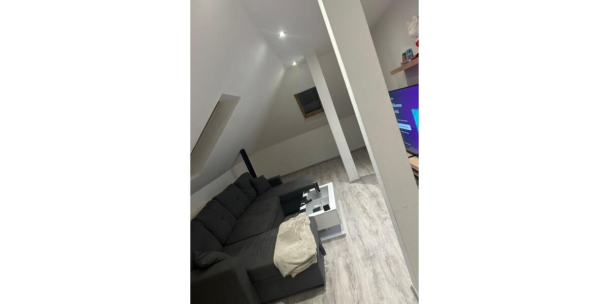 Dachgeschoßwohnung Westoverledingen - 2 Zimmer, 80 m&sup2;, 550&euro; | Angebot:24838994