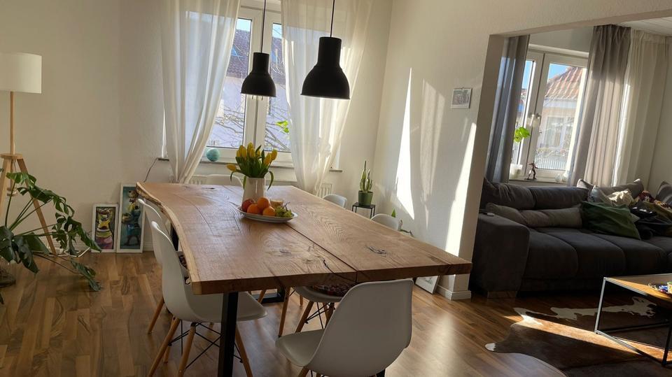 Gut geschnittene 3 bis 4-Zimmer-Mietwohnung Bielefeld-Altstadt zimmer