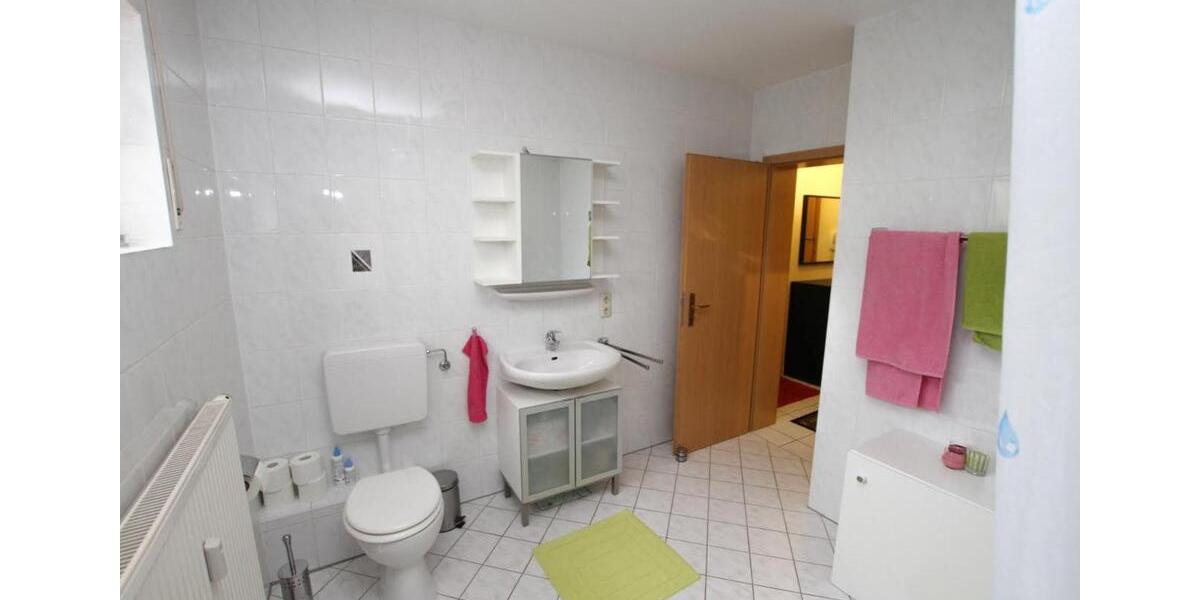 Erdgeschoßwohnung Breidenbach - 1 Zimmer, 38 m&sup2;, 320&euro; | Angebot:25403314