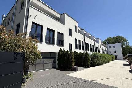 Wohnung zum Mieten in Berlin 1.838,72 € 108 m²