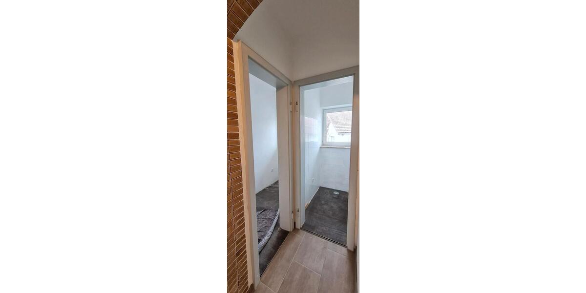 Etagenwohnung Unterneukirchen - 5 Zimmer, 132 m&sup2;, 1.700&euro; | Angebot:25857758