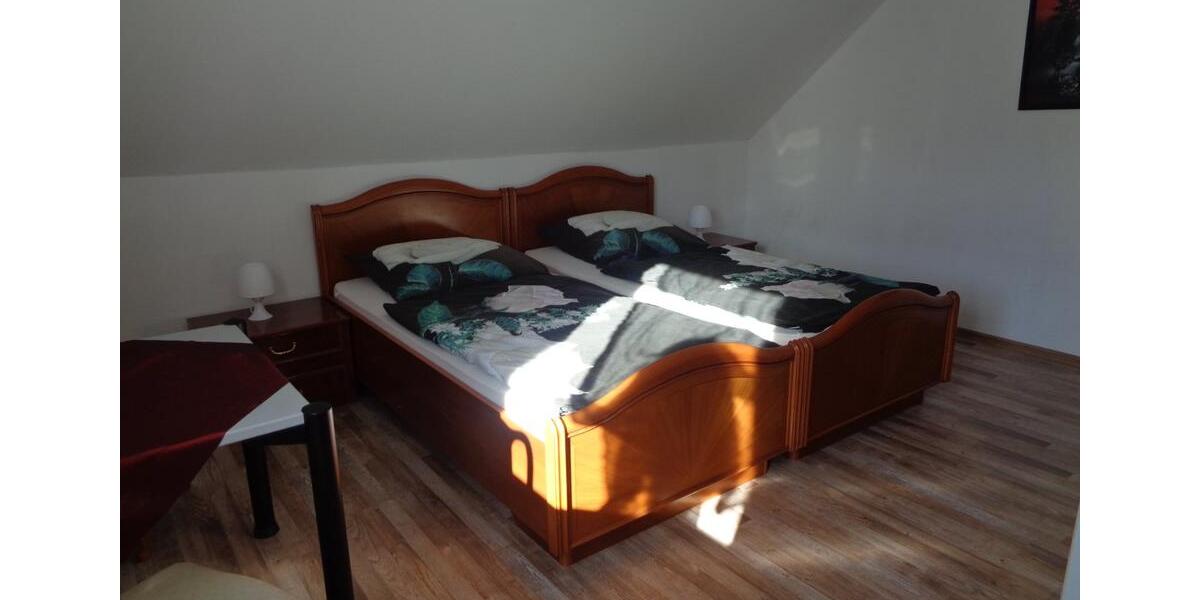 WG- Zimmer Vollmobliert in 56751 Trimbs 5 zimmer