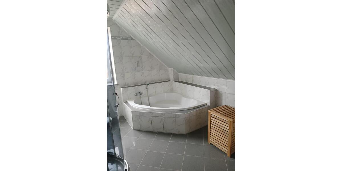 Dachgeschoßwohnung Wolfsburg Ehmen - 2 Zimmer, 62 m&sup2;, 520&euro; | Angebot:25331405