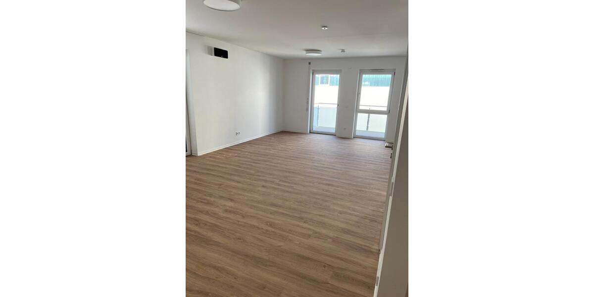 Etagenwohnung Stamsried - 2 Zimmer, 80 m&sup2;, 710&euro; | Angebot:25869144