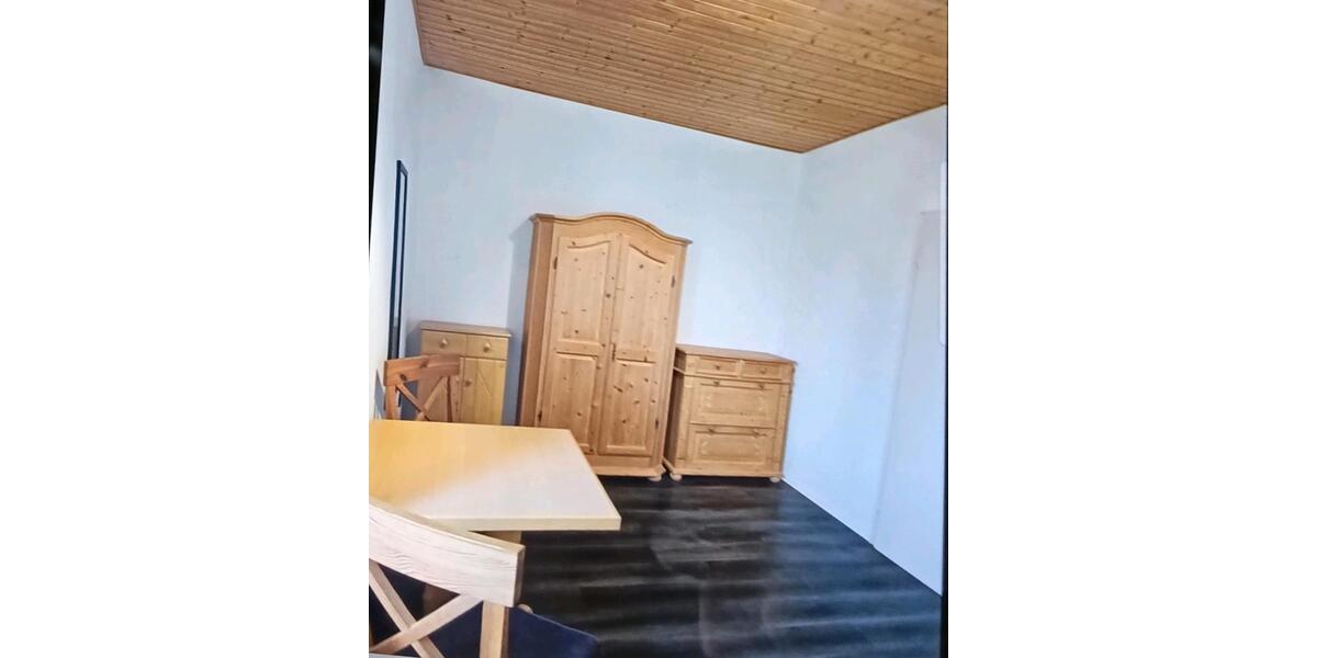 Wohnen auf Zeit Münchberg - 4 Zimmer, 95 m&sup2;, 1.600&euro; | Angebot:26133584