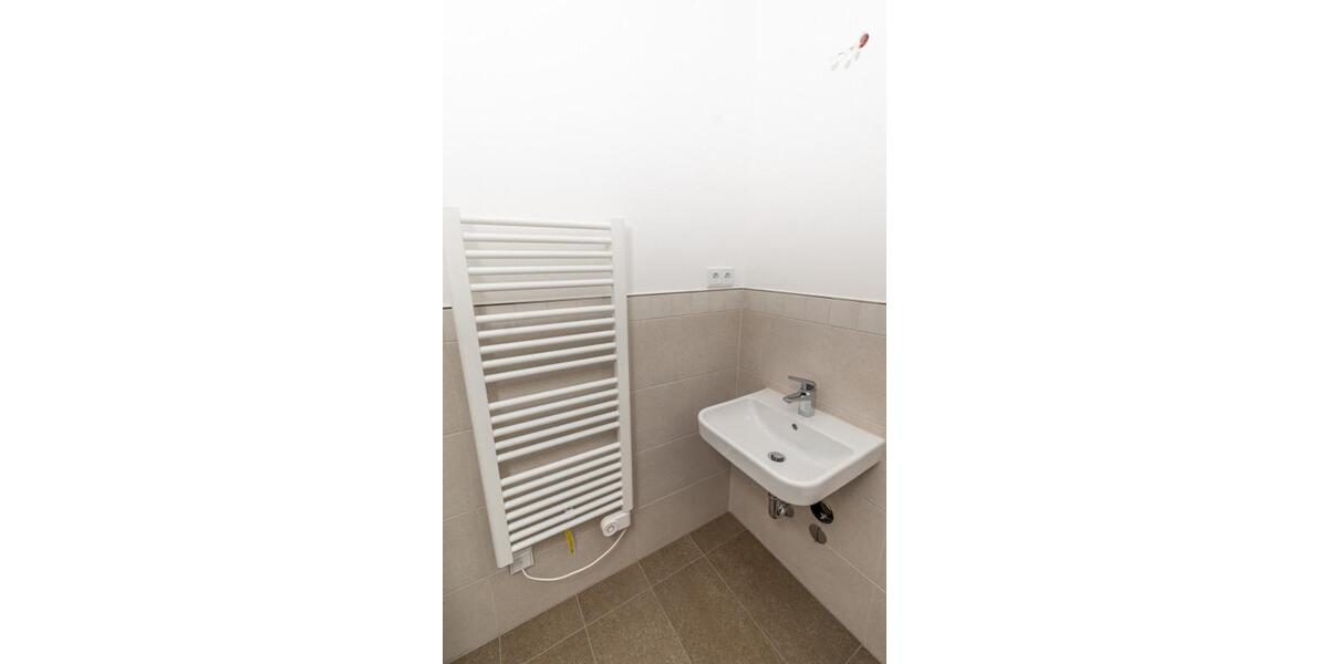 Etagenwohnung Frankfurt (Oder) - 3 Zimmer, 119 m&sup2;, 1.553&euro; | Angebot:25323147