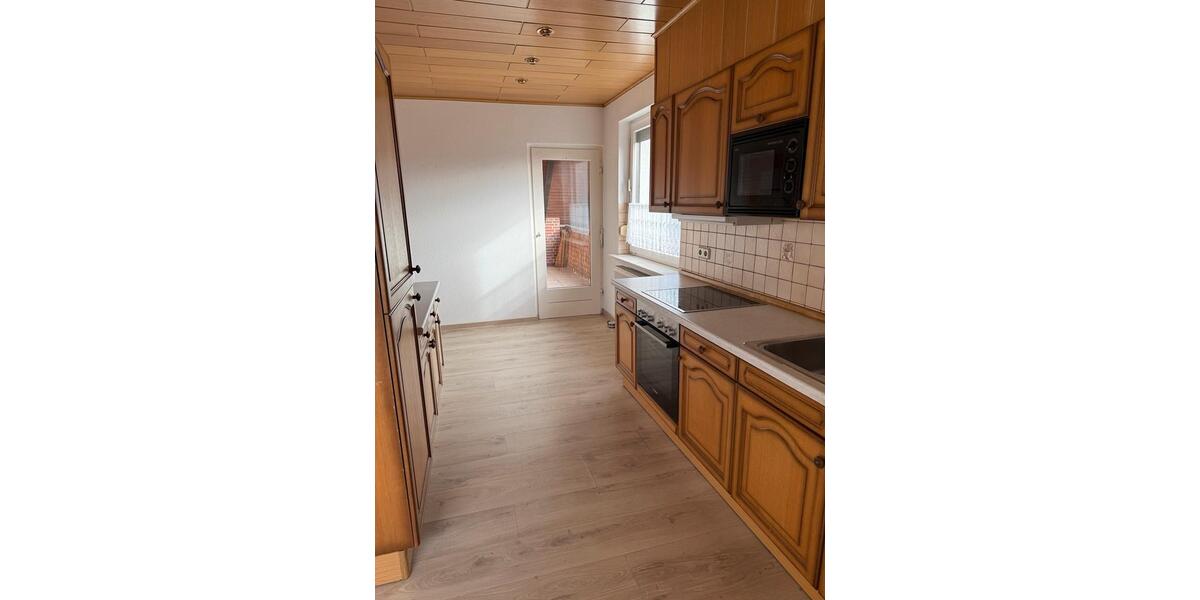 Dachgeschoßwohnung Südheide - 4 Zimmer, 100 m&sup2;, 700&euro; | Angebot:26023141