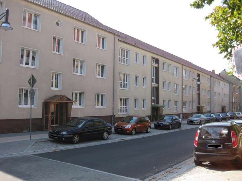Wohnung zum Mieten in Anklam 341,88 € 48.84 m²