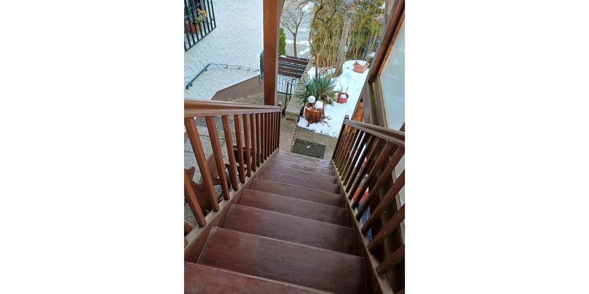 Dachgeschoßwohnung Leutershausen - 2.5 Zimmer, 70 m&sup2;, 750&euro; | Angebot:24771837