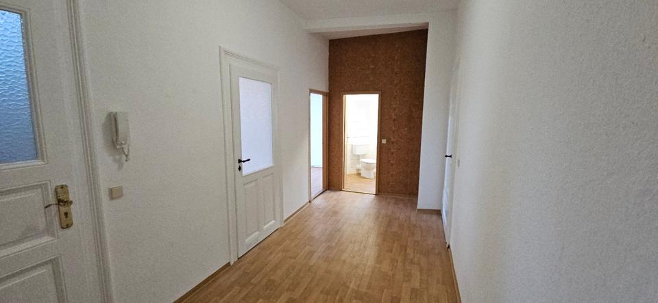 Etagenwohnung Naunhof - 2 Zimmer, 53 m&sup2;, 410&euro; | Angebot:24327013