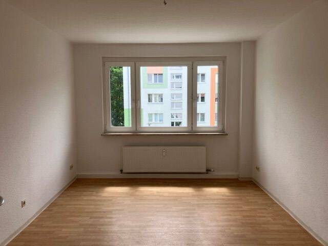 Etagenwohnung Gera Lusan - 2 Zimmer, 58 m&sup2;, 350&euro; | Angebot:26805882