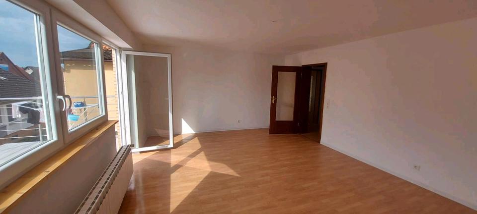 Etagenwohnung Hessisch Oldendorf - 3 Zimmer, 89 m&sup2;, 690&euro; | Angebot:25963575