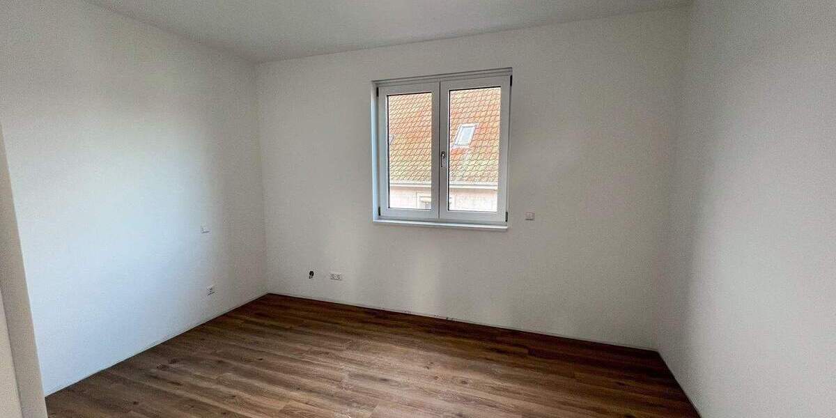 Etagenwohnung Lörrach - 3 Zimmer, 109 m&sup2;, 1.746&euro; | Angebot:24517391