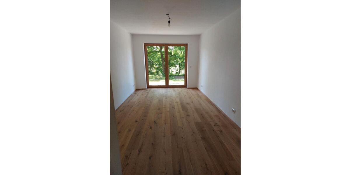 Erdgeschoßwohnung Huglfing - 6 Zimmer, 138 m&sup2;, 2.000&euro; | Angebot:26497360
