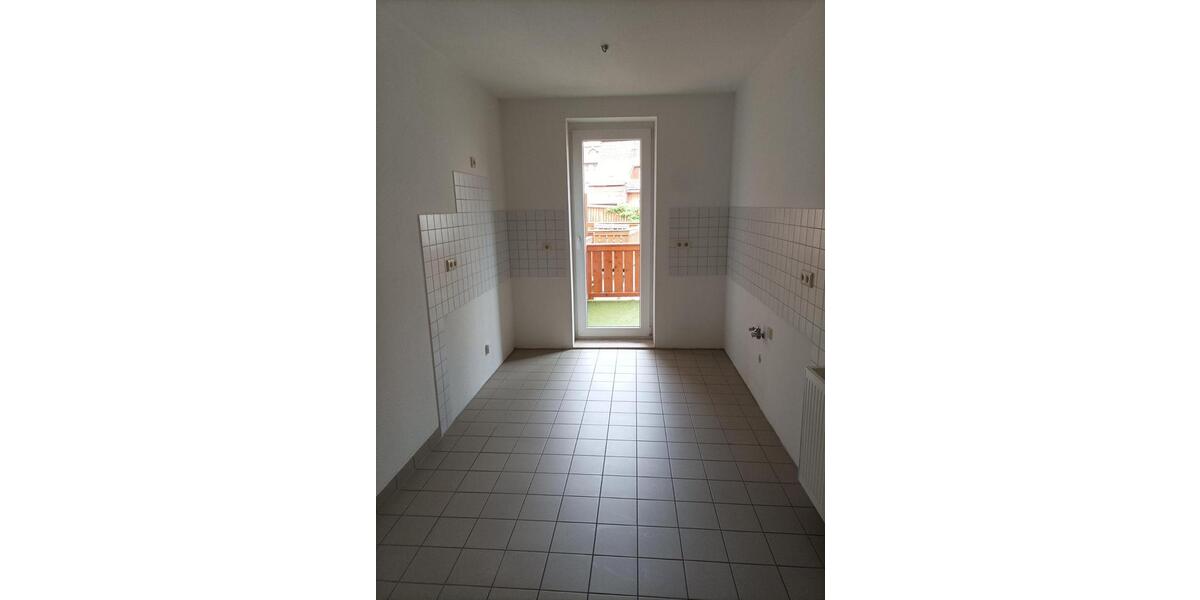 geräumige helle 2 Zimmer Wohnung mit Balkon 2 zimmer