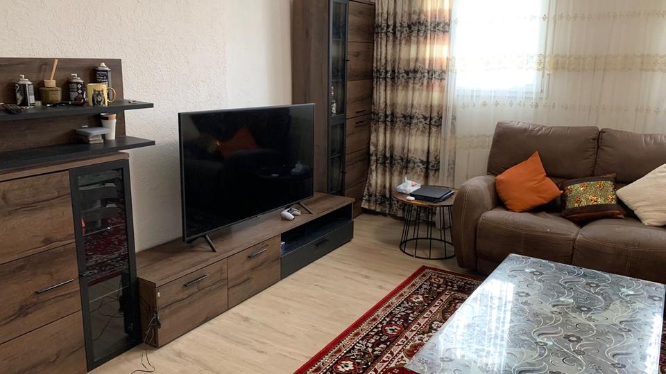 Dachgeschoßwohnung Völklingen - 4 Zimmer, 92 m&sup2;, 650&euro; | Angebot:26536791
