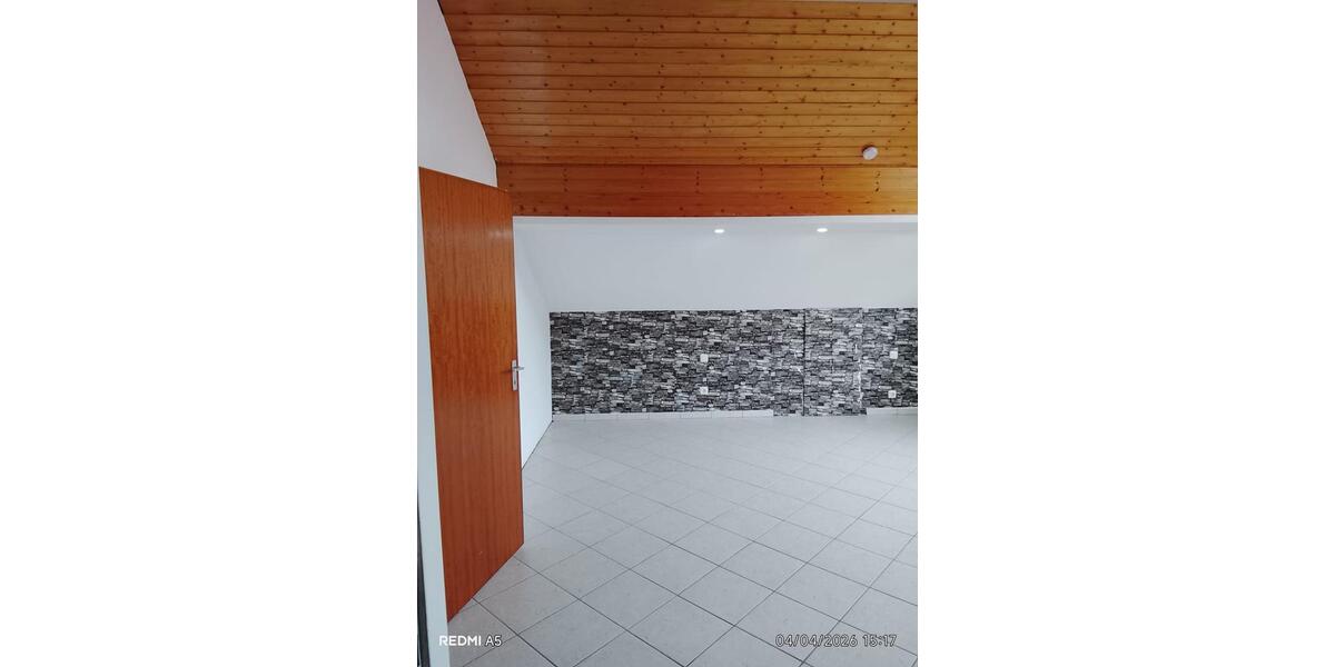 Etagenwohnung Elsdorf - 4 Zimmer, 116 m&sup2;, 1.000&euro; | Angebot:26614025