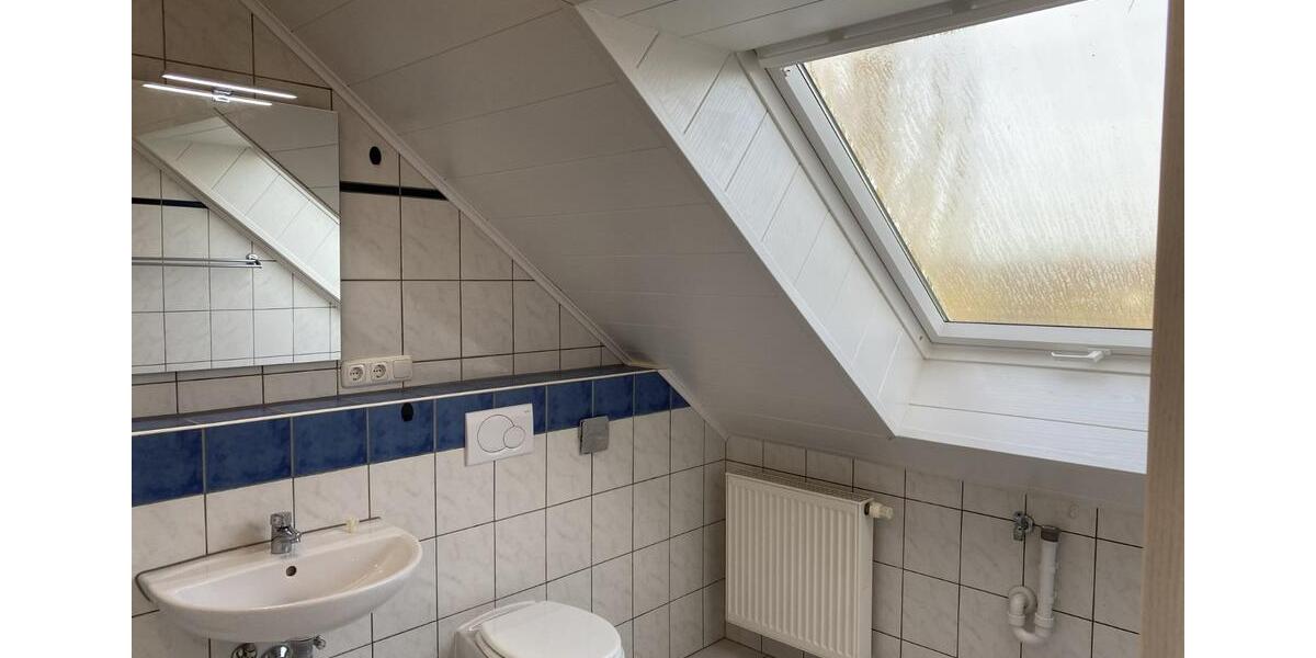 Dachgeschoßwohnung Schwebheim - 1 Zimmer, 55 m&sup2;, 590&euro; | Angebot:25752190