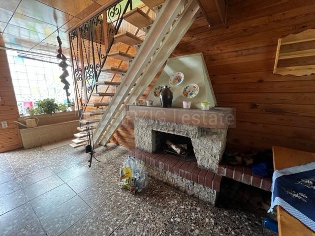 Etagenwohnung Lützen - 3 Zimmer, 110 m&sup2;, 695&euro; | Angebot:23767730