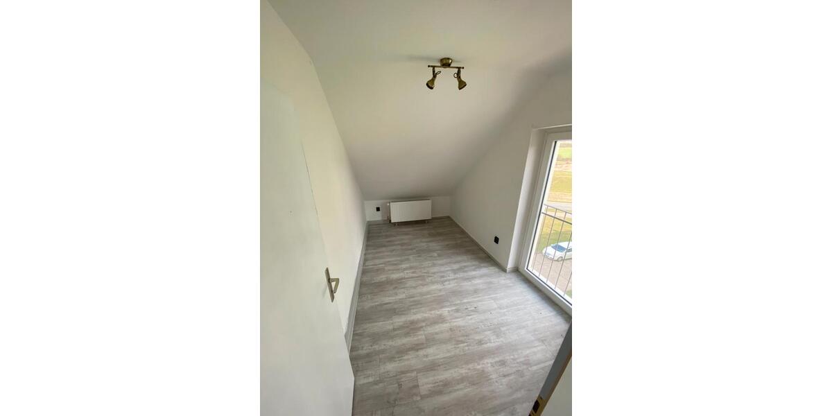 Etagenwohnung Ballenstedt - 2 Zimmer, 42 m&sup2;, 210&euro; | Angebot:25991452