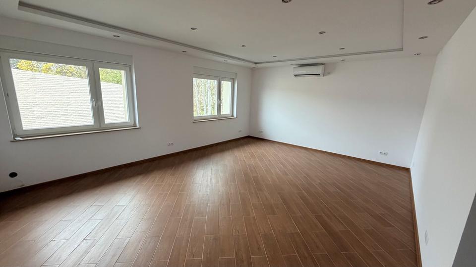 Gewerbeobjekt Döbeln - 8&euro; | Angebot:26148403