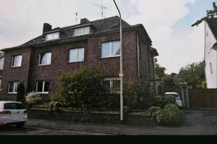 Wohnung Baesweiler - 3 Zimmer, 80 m&sup2;, 700&euro; | Angebot:25182267