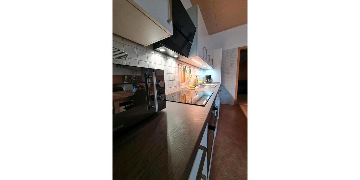 Wohnen auf Zeit Broderstorf - 3 Zimmer, 15 m&sup2;, 25&euro; | Angebot:25905902