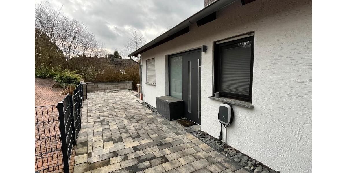 Einfamilienhaus Niedenstein - 5 Zimmer, 140 m&sup2;, 1.600&euro; | Angebot:25863168