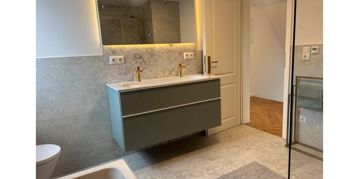 Etagenwohnung Braunschweig Lehndorf-Watenbüttel - 4 Zimmer, 150 m&sup2;, 2.400&euro; | Angebot:25948877