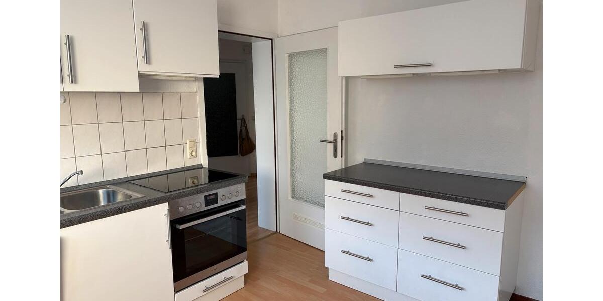 Etagenwohnung Fulda - 3 Zimmer, 85 m&sup2;, 1.100&euro; | Angebot:24874024