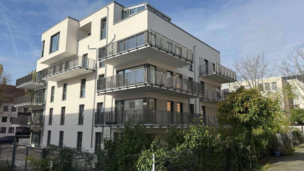 Wohnung zum Mieten in Wiesbaden 1.900 € 103 m² 3 zimmer
