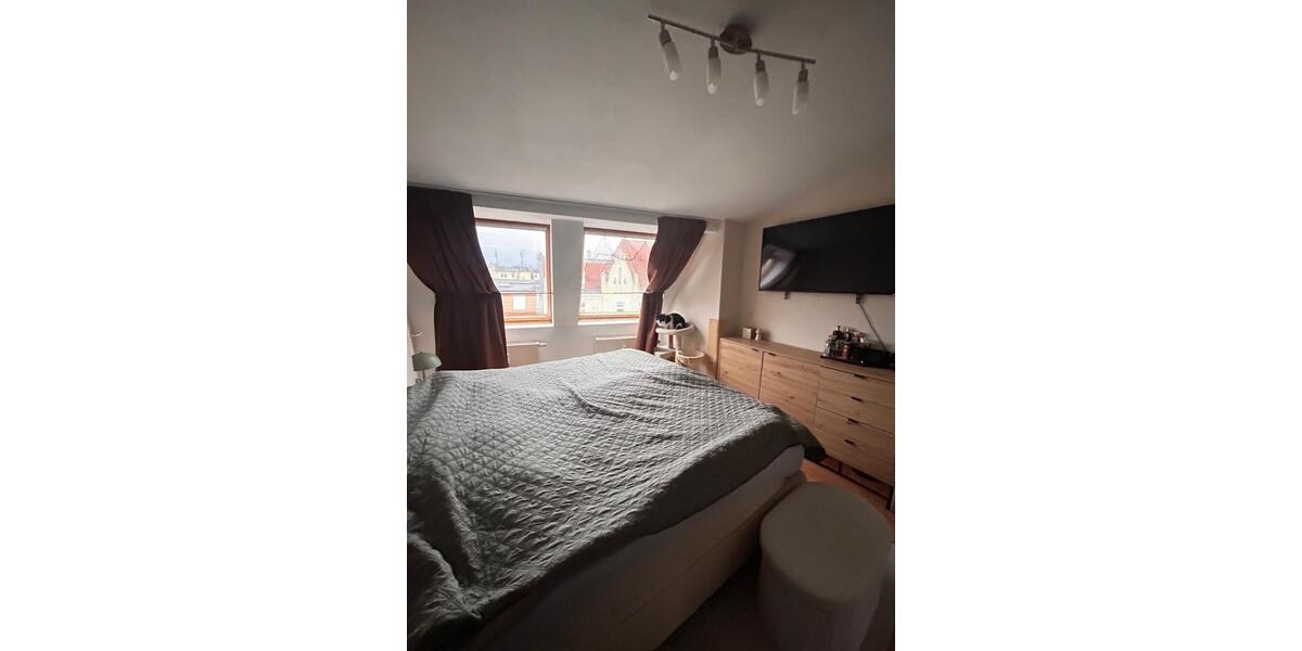 Dachgeschoßwohnung Frankfurt (Oder) - 2 Zimmer, 65 m&sup2;, 357&euro; | Angebot:25964424